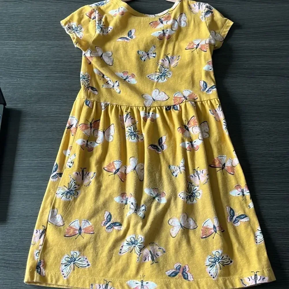 Yellow/Gold dress
